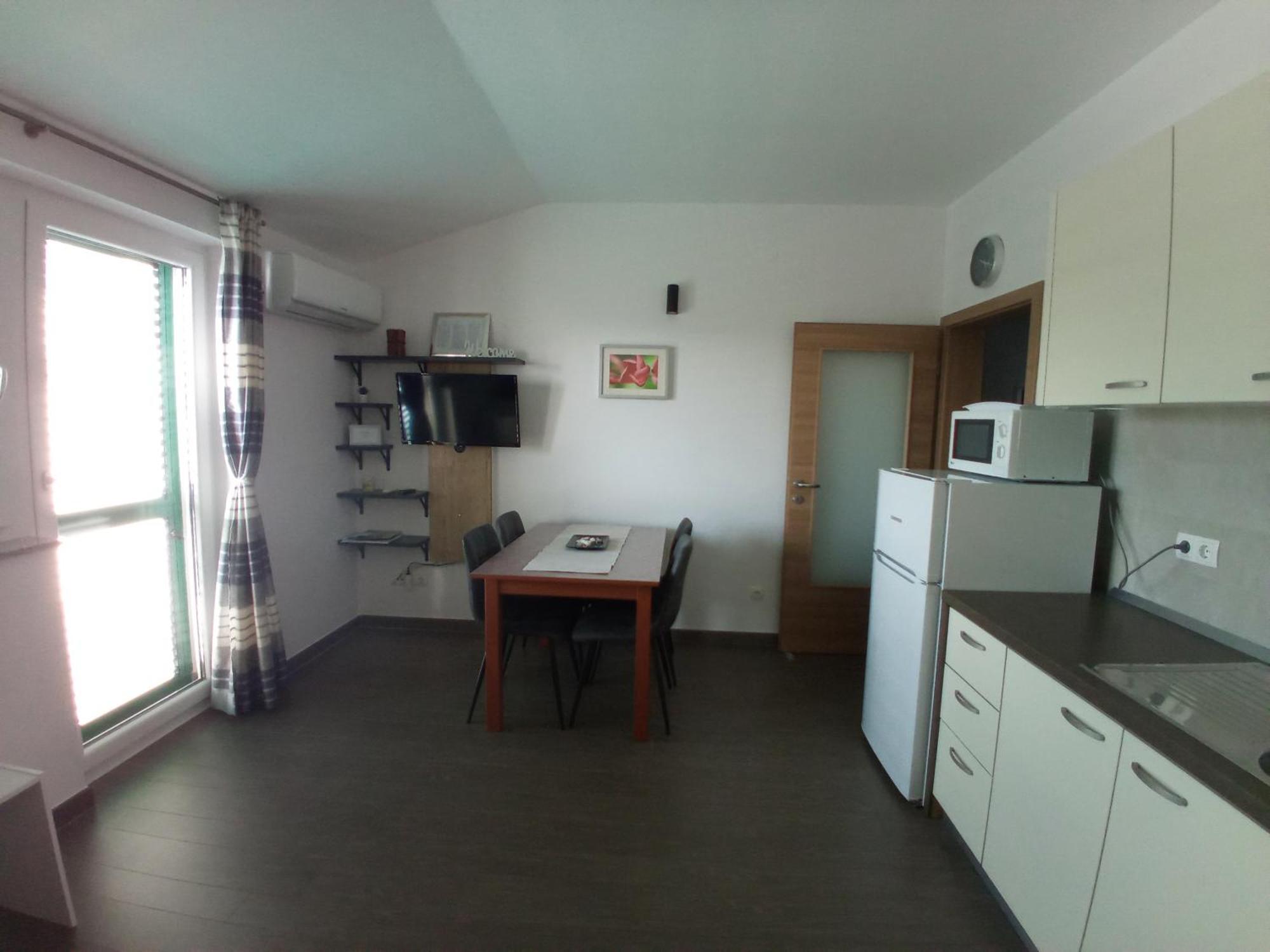 Villa Luce Apartment House Karlobag Exterior foto