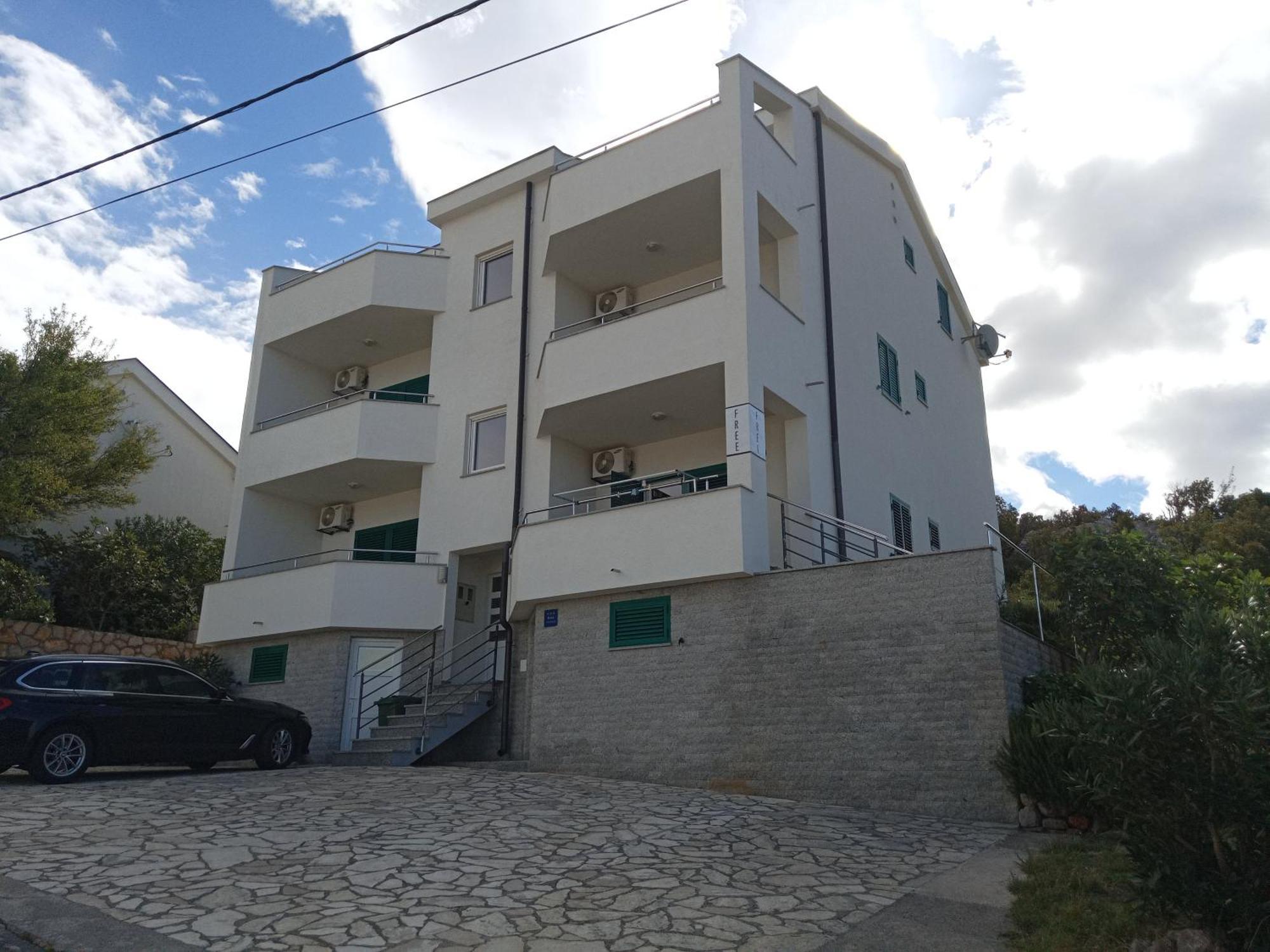 Villa Luce Apartment House Karlobag Exterior foto